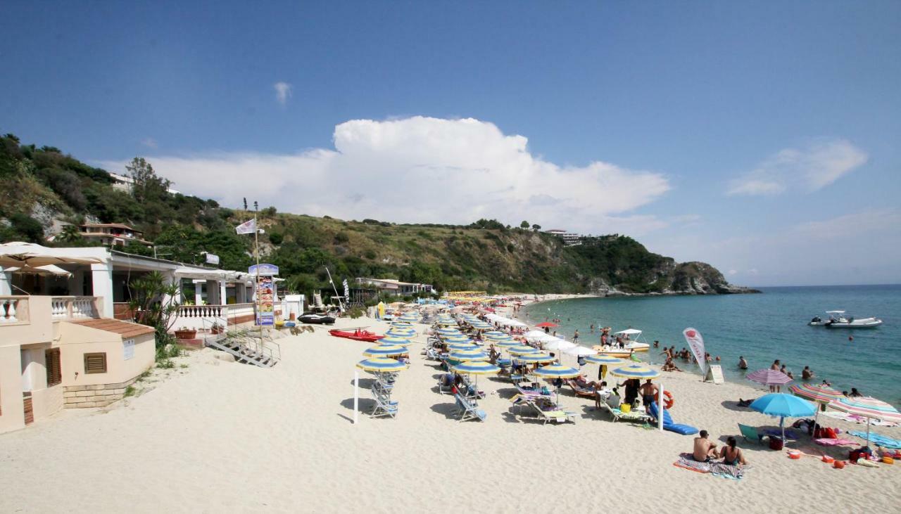 Villaggio Quattro Scogli Capo Vaticano Exterior foto