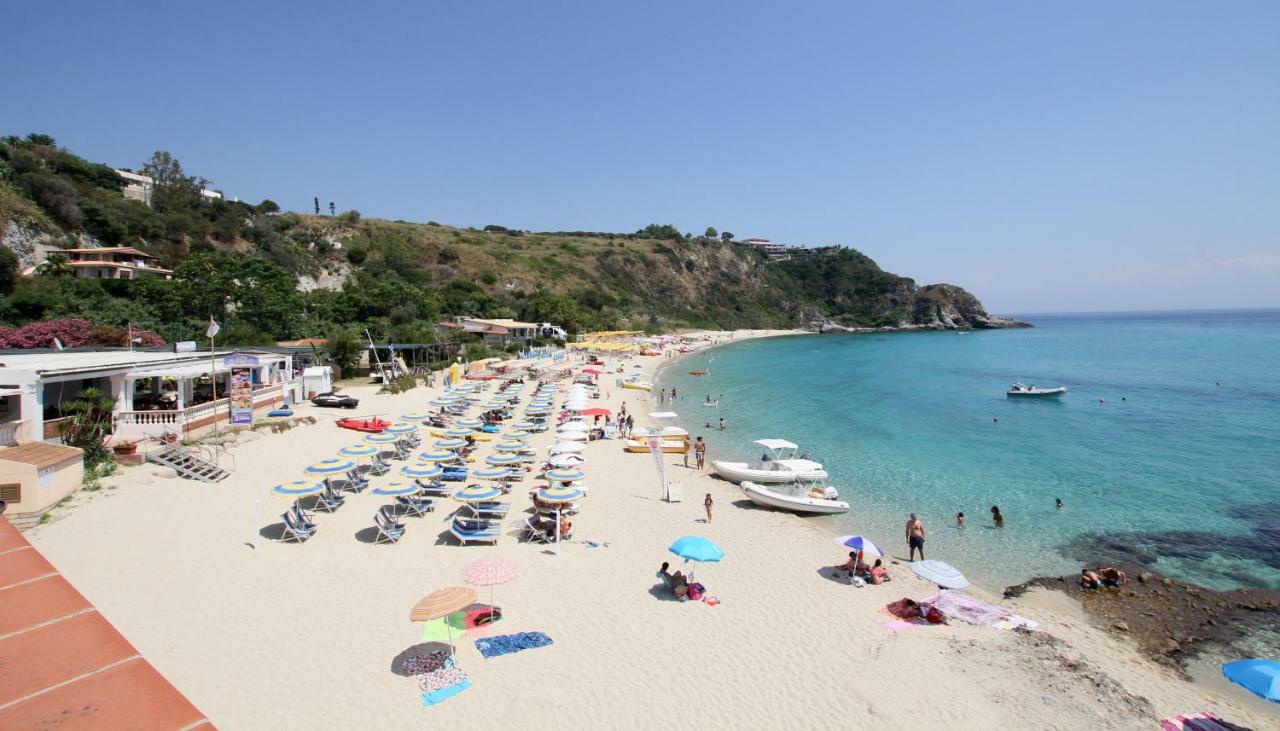 Villaggio Quattro Scogli Capo Vaticano Exterior foto