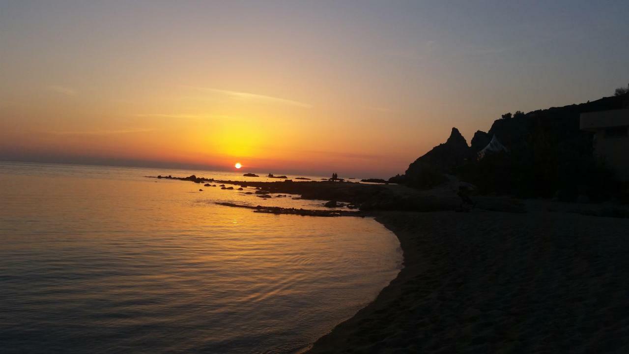 Villaggio Quattro Scogli Capo Vaticano Exterior foto